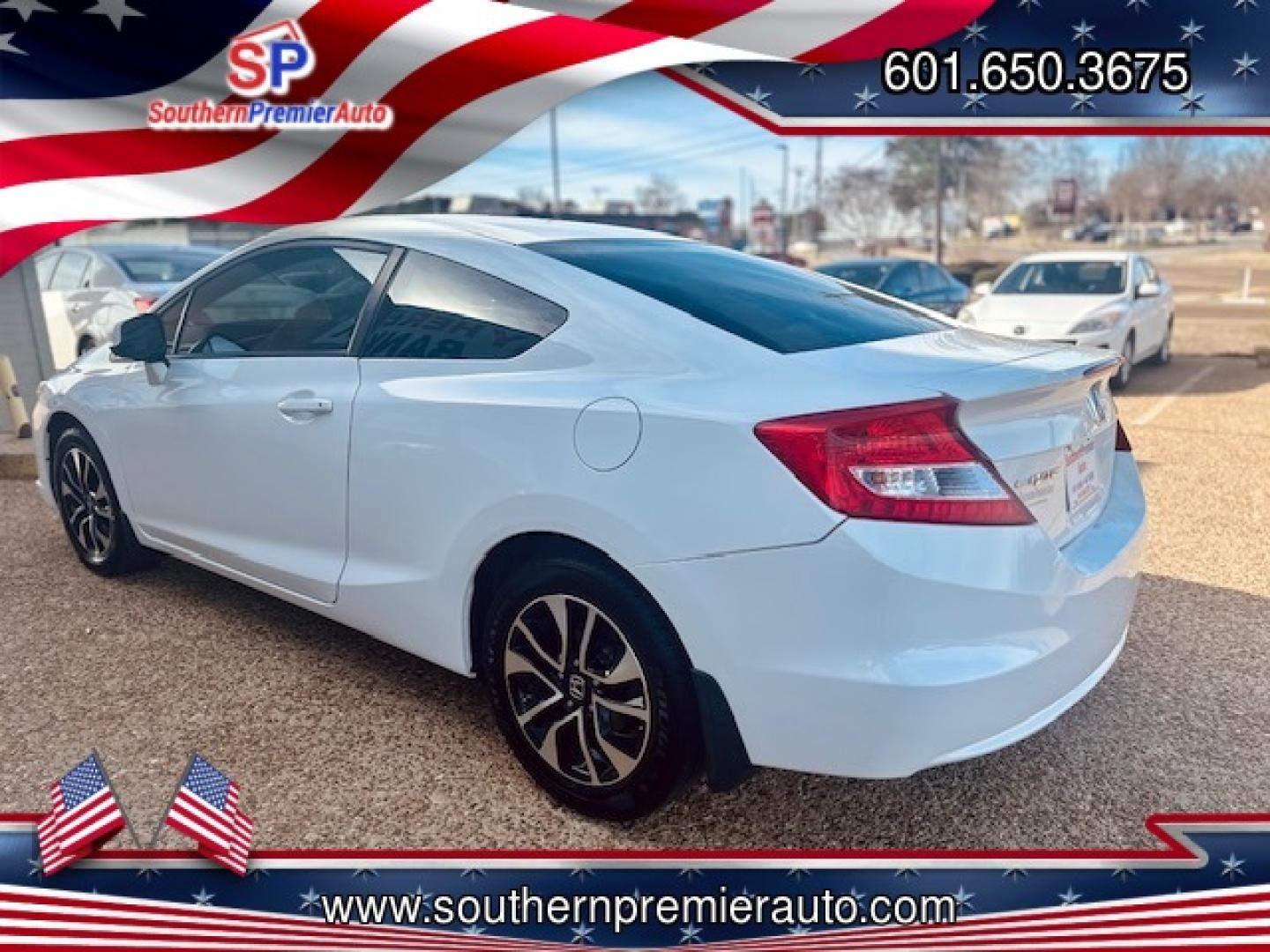 2013 WHITE HONDA CIVIC EX (2HGFG3B8XDH) , located at 922 W. Beacon St., Philadelphia, MS, 39350, (601) 650-3675, 32.770447, -89.127151 - Photo#3